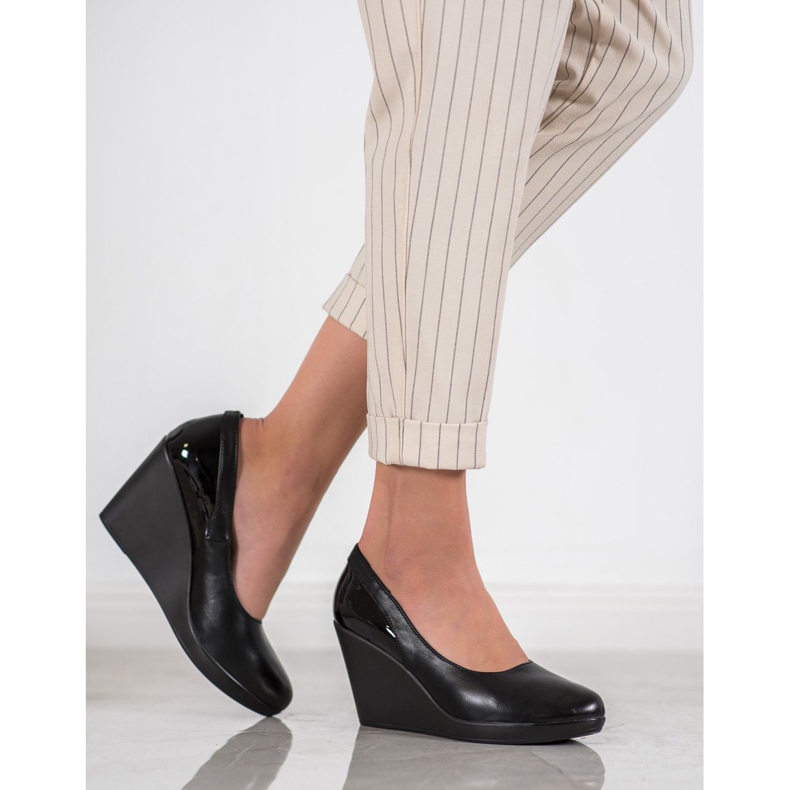 J. Star Keilpumpen schwarz 1