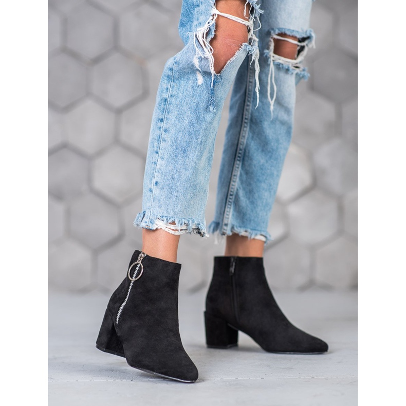 SHELOVET Wildlederstiefel in Spitz schwarz 2