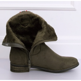 Grüne flache Stiefel für Damen 99-110 Olive 2