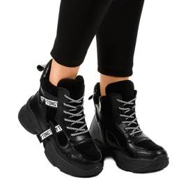 Isolierte Damen-Sneaker in Schwarz F803-7 2