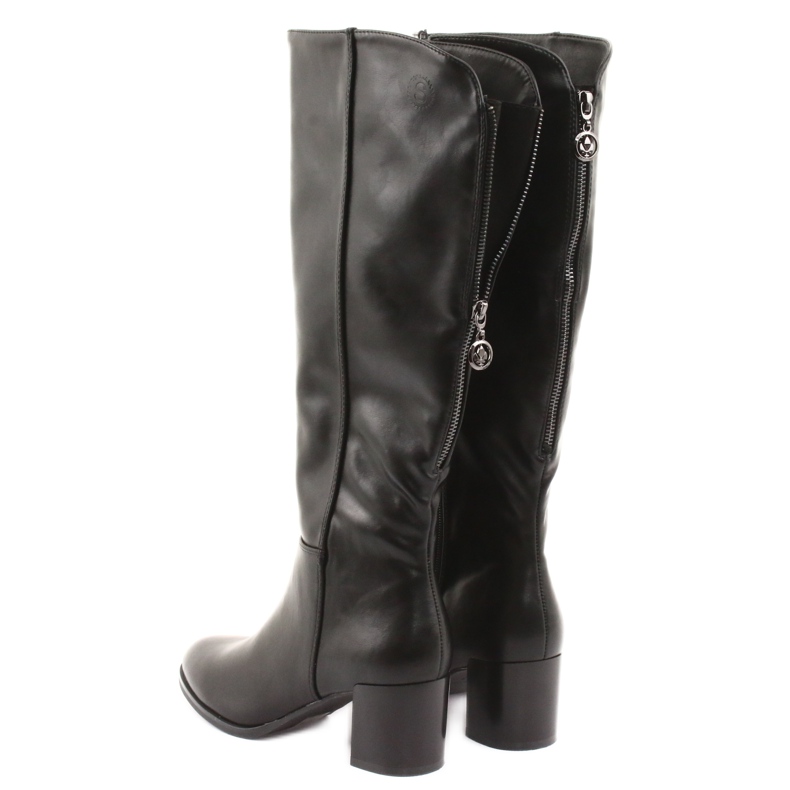 Schwarze Stiefel von Sergio Leone 4