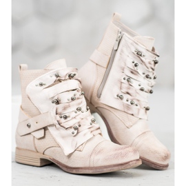 SDS Beige Arbeiter 2