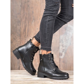 J. Star Klassische Trapper aus Öko-Leder schwarz 2