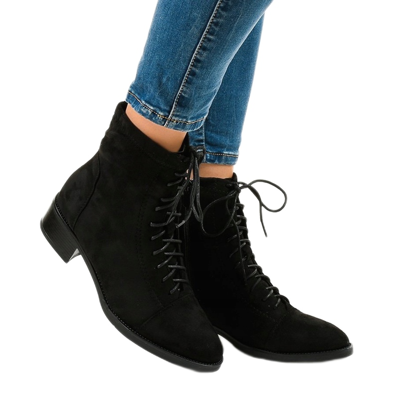 Schwarze flache Schnürstiefel für Damen 3127 1