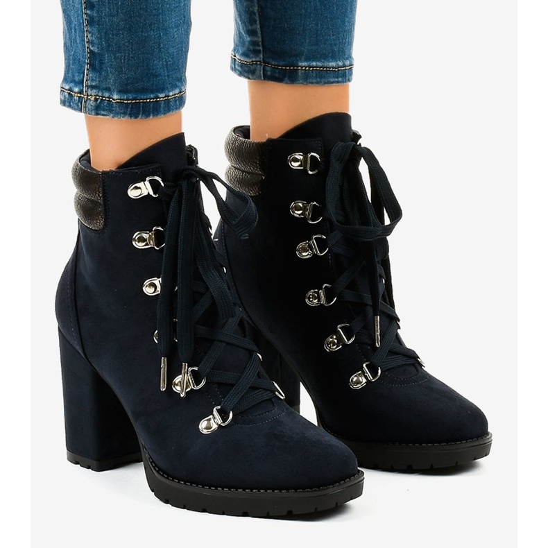 Marineblaue Trapper-Stiefeletten aus Wildleder am 8992 Post navy blau 1