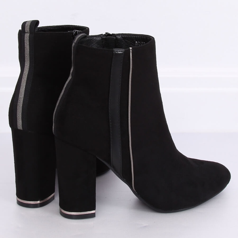 Schwarze Stiefel mit hohen Absätzen M378 Schwarz 2