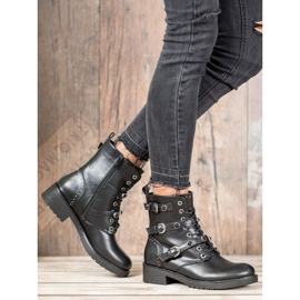 Cm Paris Schwarze Arbeiter mit Perlen 2