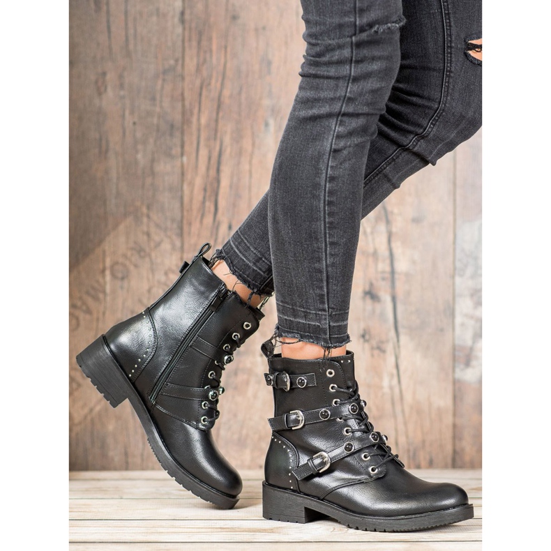 Cm Paris Schwarze Arbeiter mit Perlen 2