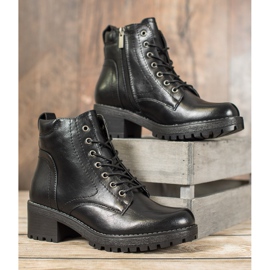 Filippo Trapper auf der Plattform schwarz 2