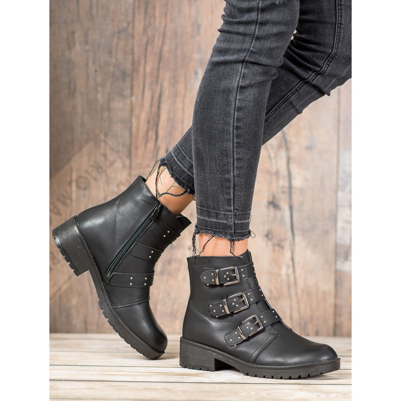 J. Star Schwarze Arbeiter mit Klammern 1