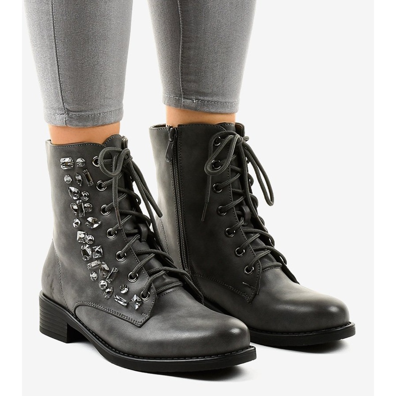 Graue flache Stiefeletten mit Steinen 0-268 1