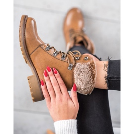 SHELOVET Gebundene Trapper mit Fell braun 2