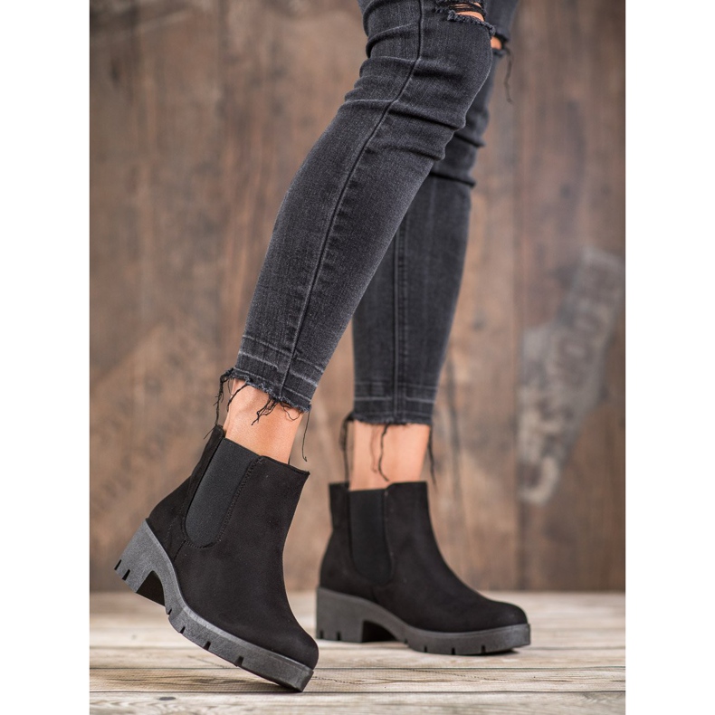 SHELOVET Chelsea Boots aus Wildleder auf der Plattform schwarz 1