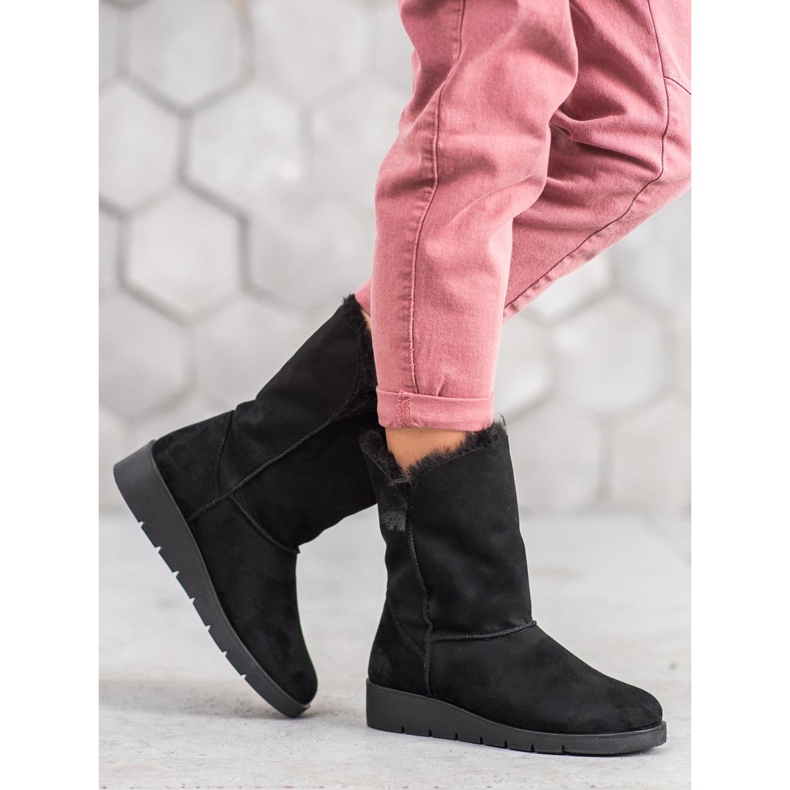 Kylie Warmes Mukluki schwarz 1