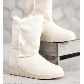 Kylie Warmes Mukluki weiß 2