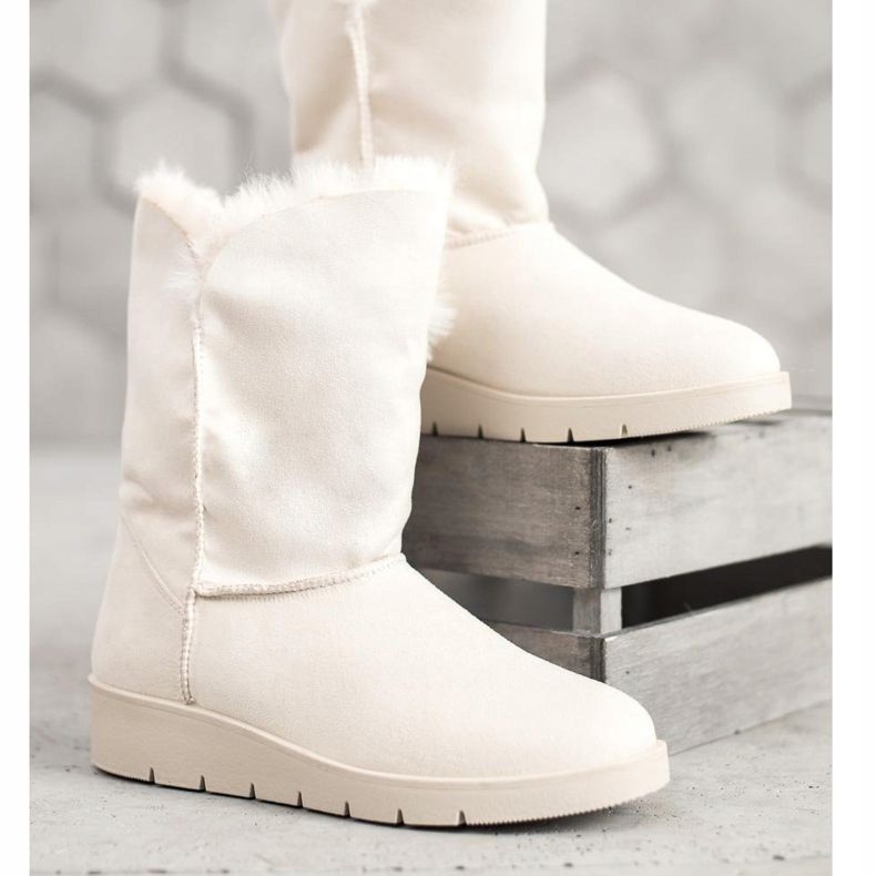 Kylie Warmes Mukluki weiß 2