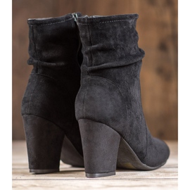 SHELOVET Hohe Wildlederstiefel schwarz 1