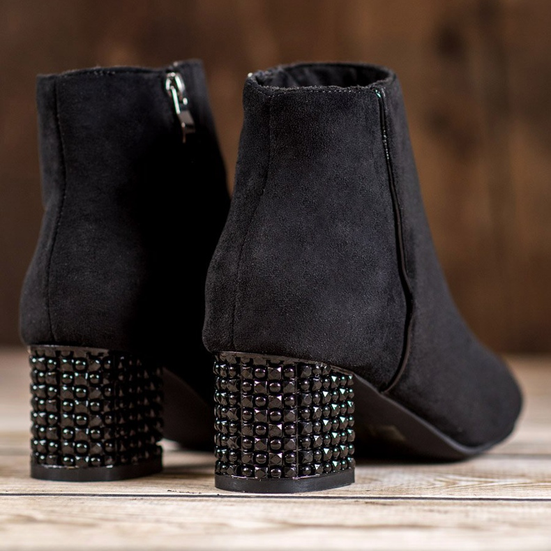 SHELOVET Stiefel mit dekorativem Absatz schwarz 1