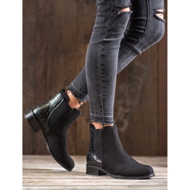 Erynn Schwarze Jodhpur-Stiefel mit Schlangenmuster 1