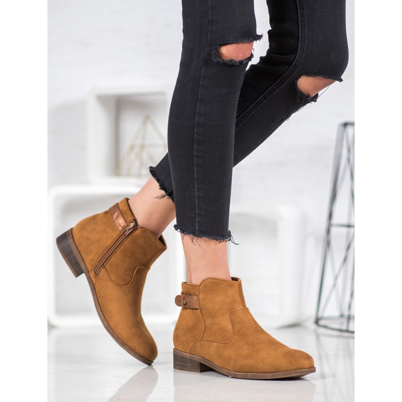 SHELOVET Stiefel mit Ziergürtel braun 2