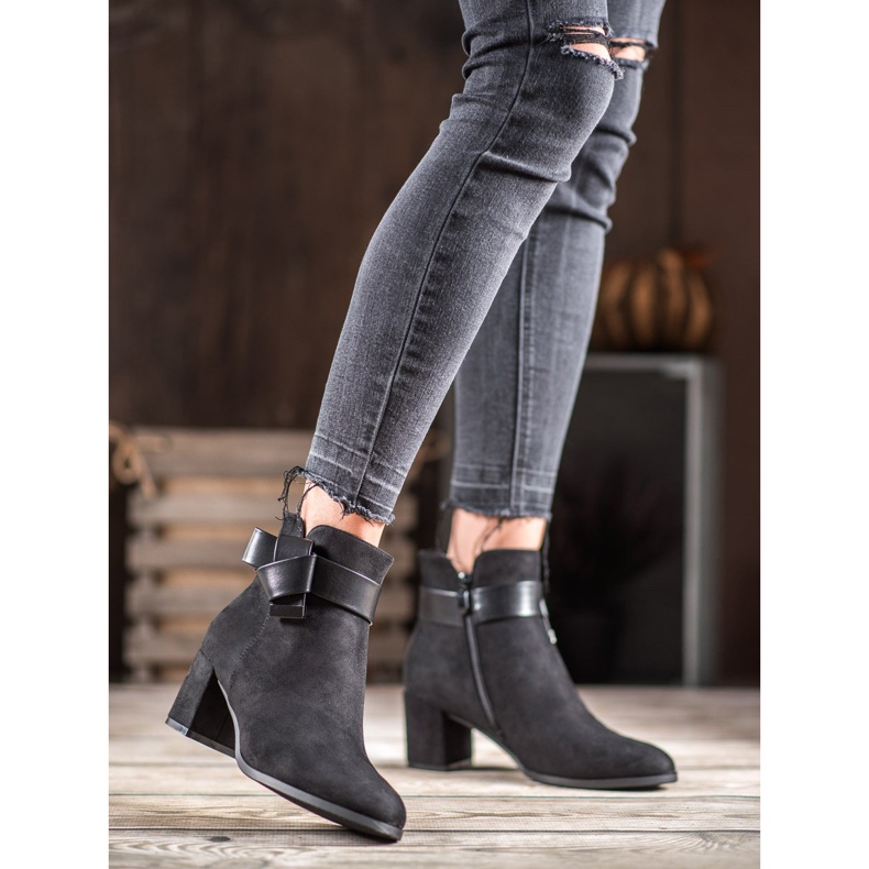 SHELOVET Elegante Stiefel mit Schleife schwarz 1