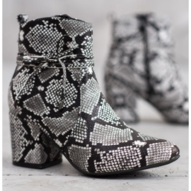 SHELOVET Stiefel auf einem Pfosten mehrfarbig 1