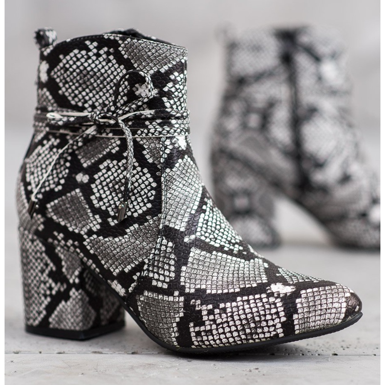 SHELOVET Stiefel auf einem Pfosten mehrfarbig 1