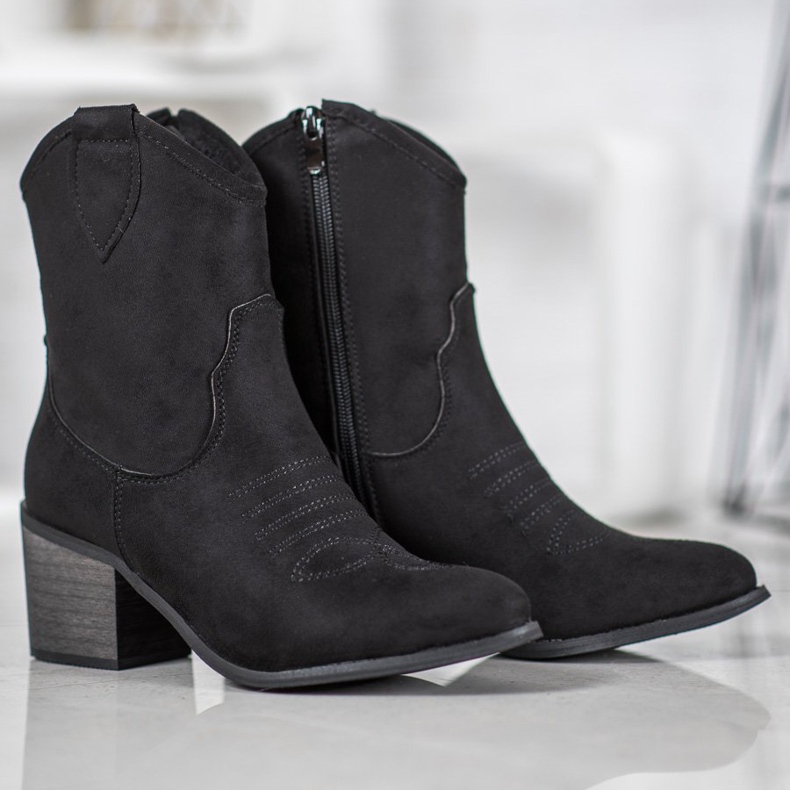 Super Mode Schwarze Cowgirls 2