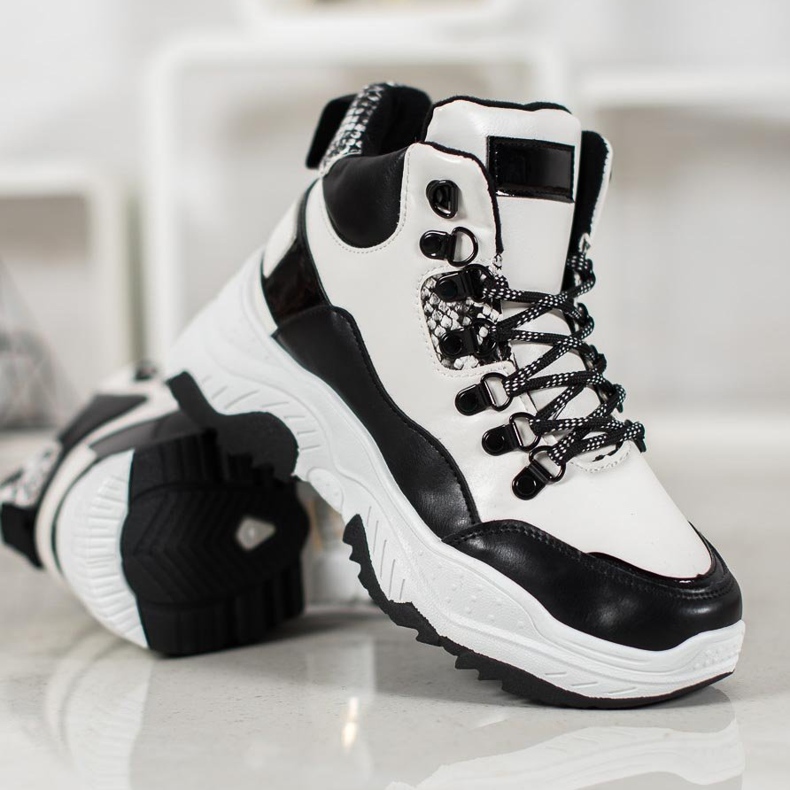 Bella Paris Modische Sneaker zum Schnüren weiß schwarz 2