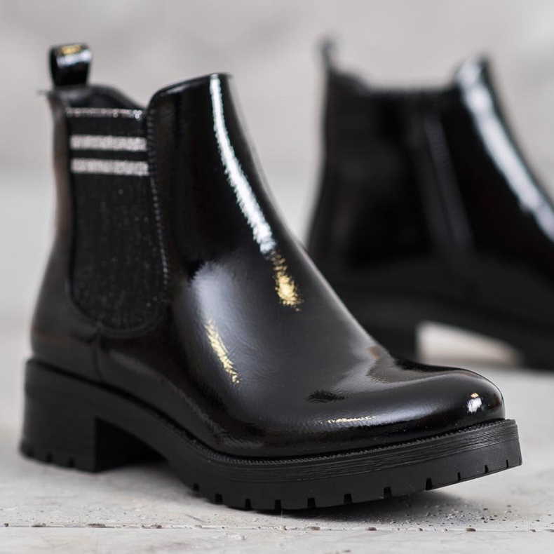 SHELOVET Sportschuhe auf der Plattform schwarz 1