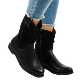 Schwarze flache isolierte Damenstiefel 2956 1
