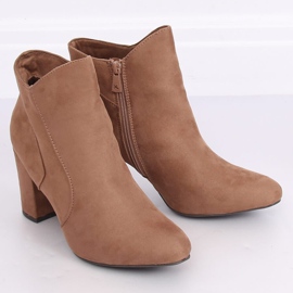 Beige Stiefel mit hohem Absatz K1809810 Taupe 2