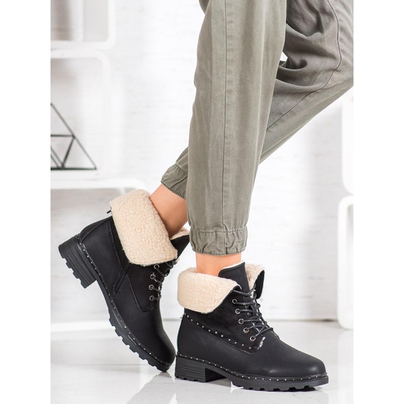 SHELOVET Schwarze Stiefel mit Schaffell 2