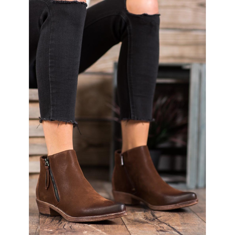 Kylie Cowgirls auf dem Slider braun 2