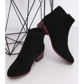 Chelsea-Stiefel aus Wildleder in Schwarz 7967-PA Schwarz 1