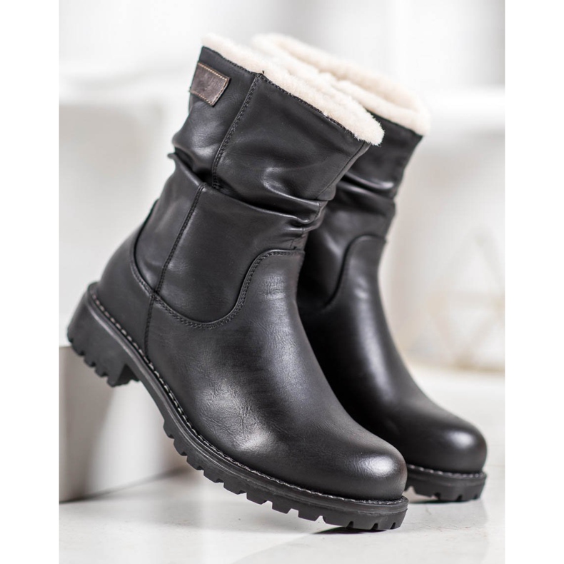 SHELOVET Arbeiter mit einem Rollschuh schwarz 2