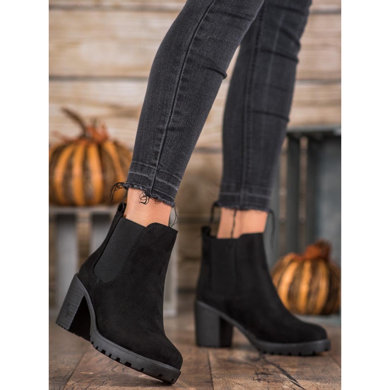 SDS Bequeme Chelsea Boots auf einem Pfosten schwarz 2