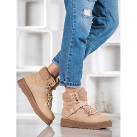 Stylische VICES Stiefel braun 1