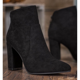 Ideal Shoes Klassische Stiefel auf einem Pfosten schwarz 1