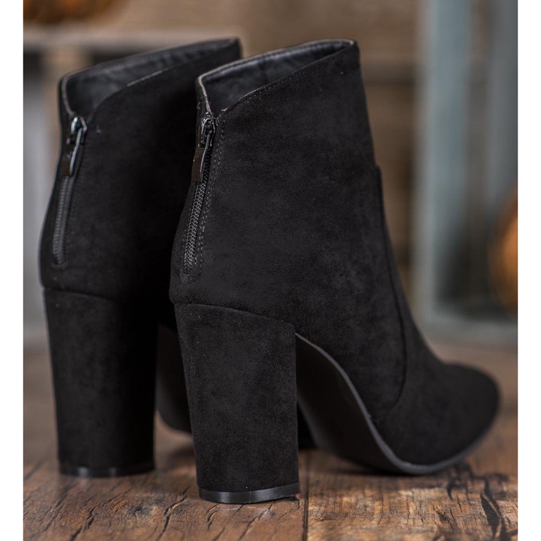 Ideal Shoes Klassische Stiefel auf einem Pfosten schwarz 2