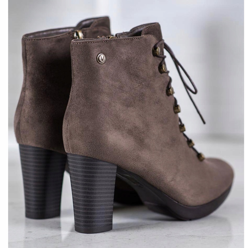 Goodin Warme Wildlederstiefel beige 1