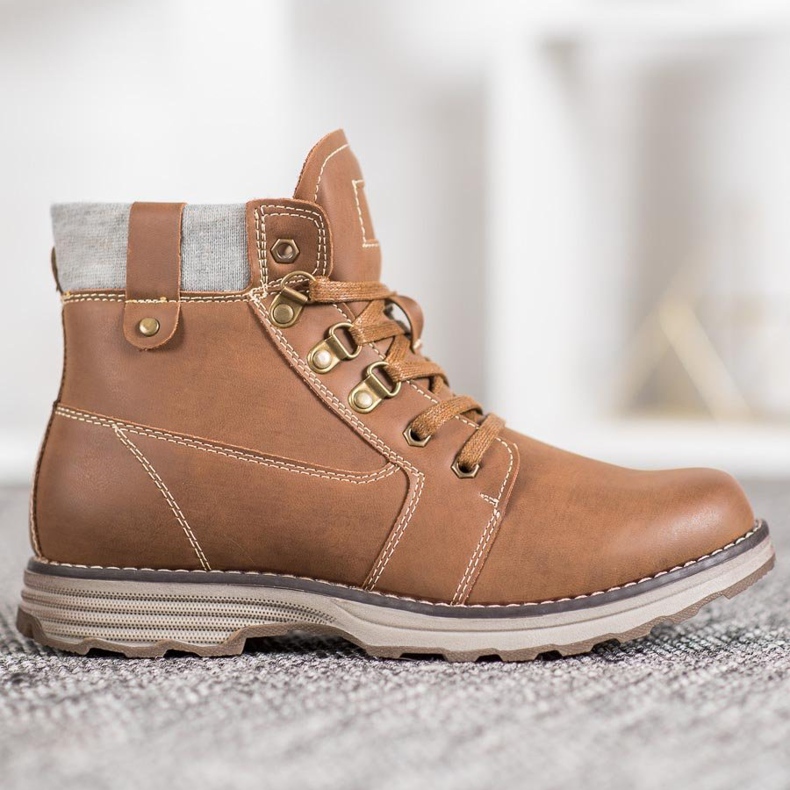 Weide Braune Trapper 2