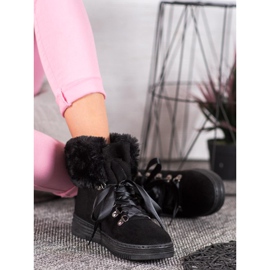 Queen Vivi Schnürstiefeletten mit Fell schwarz 1