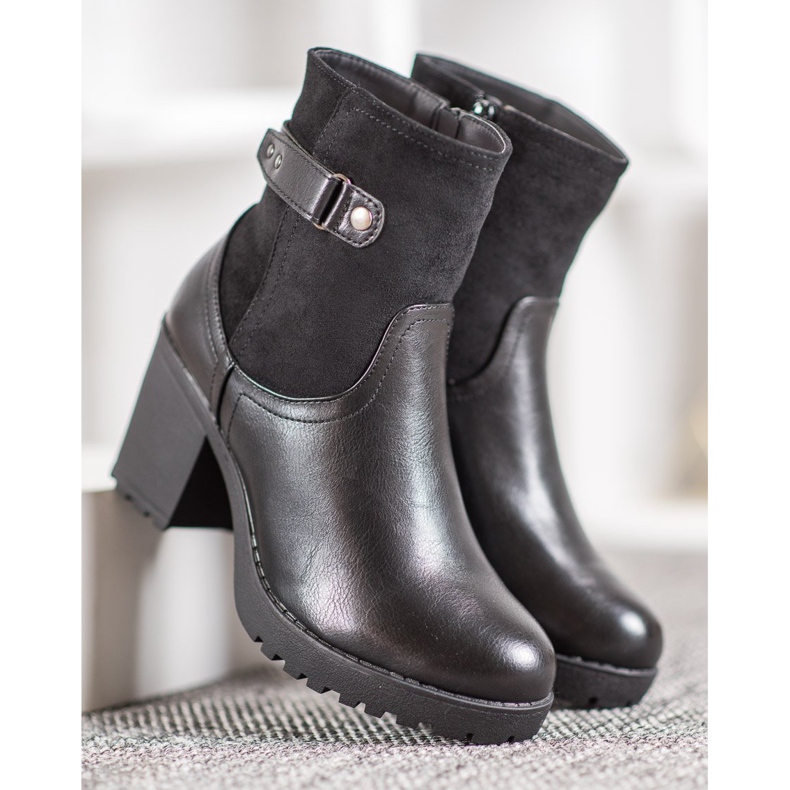 J. Star Warme Stiefel auf der Post schwarz 2