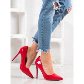 Small Swan Lackierte Stifte rot 1