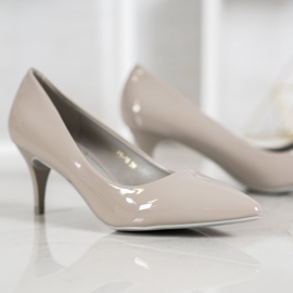 Comer Bequeme lackierte Absätze grau 2