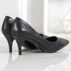 Comer Klassische High Heels schwarz 2