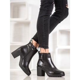 Bella Paris Lässige Öko-Lederstiefel schwarz 1