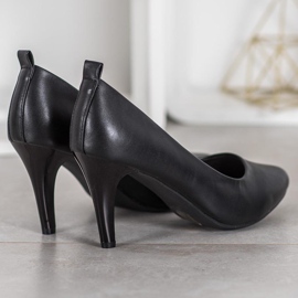 J. Star Komfortable Pumps schwarz 2