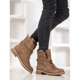 SDS Gebundene Stiefeletten mit aufgerolltem Schaft braun 1